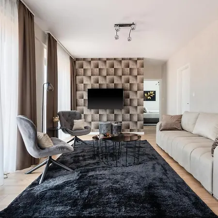 The Rose Garden Pot- Parking Apartment Budapest