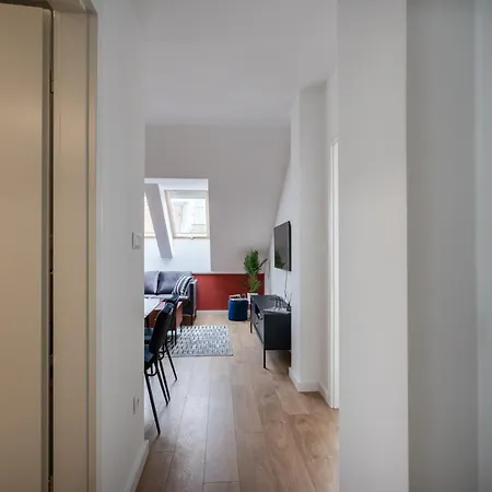 The Rose Garden Pot- Parking Apartment Budapest